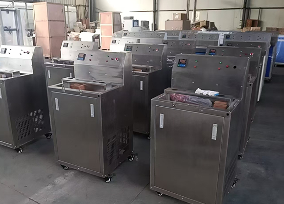 1-5KN微機(jī)控制電子拉力試驗機(jī)(3).jpg